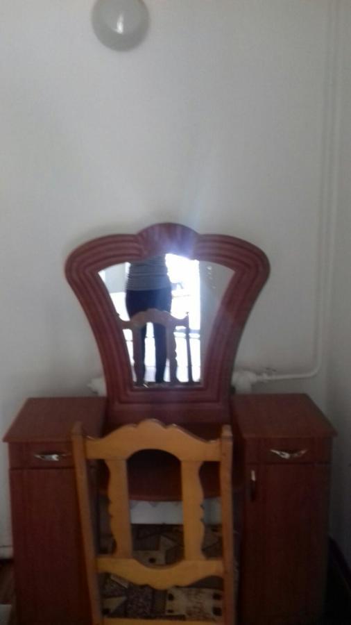 Gelena Гостьовий Двір Užhorod Esterno foto